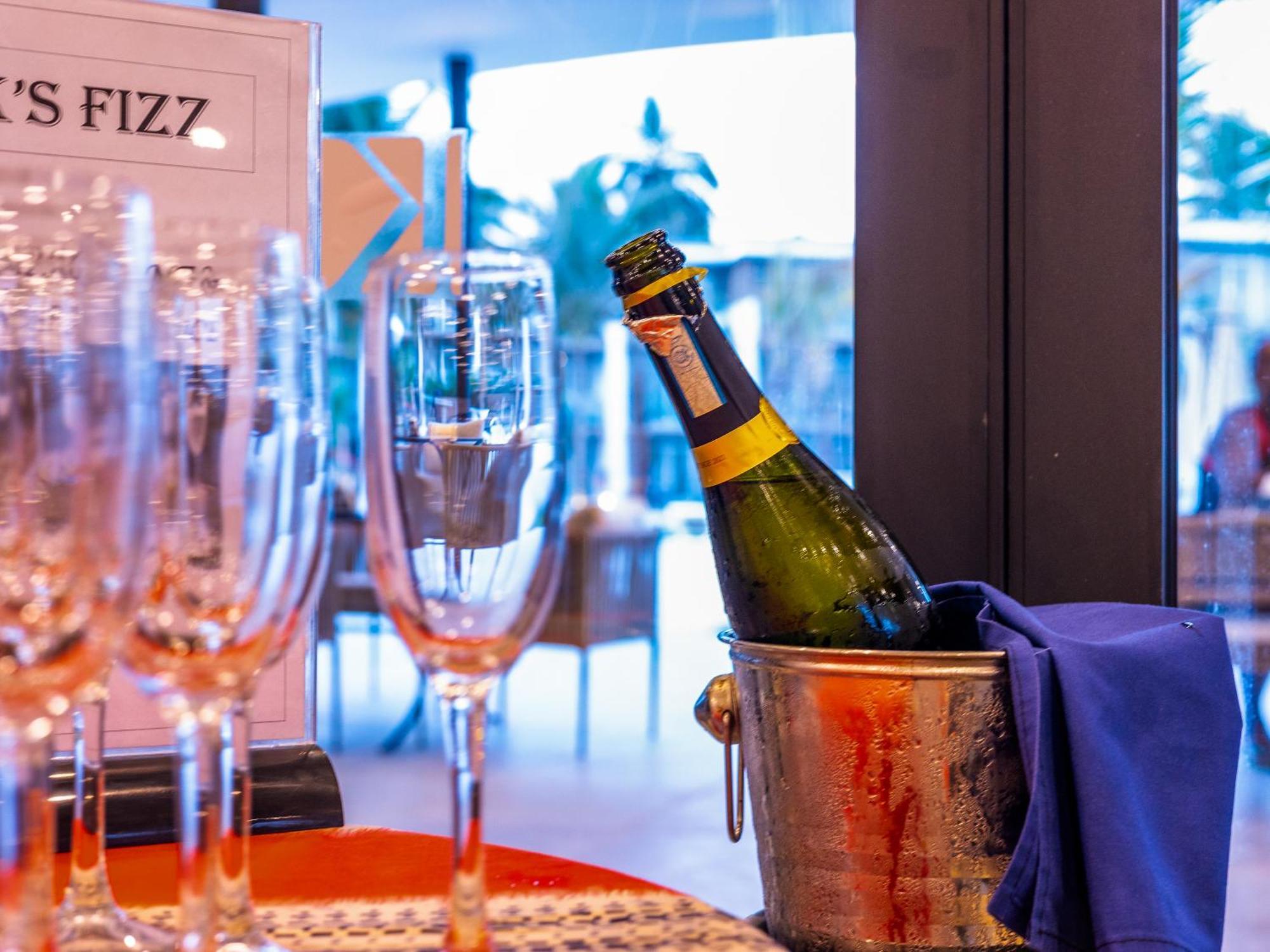 Kombo Beach Resort Serrekunda Zewnętrze zdjęcie
