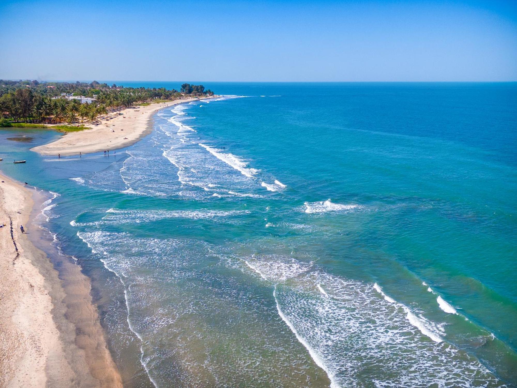 Kombo Beach Resort Serrekunda Zewnętrze zdjęcie